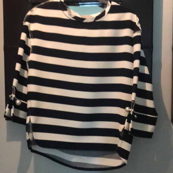 Zara shirt navy/white stripe with pearl hooks! - Picture 4 of 4